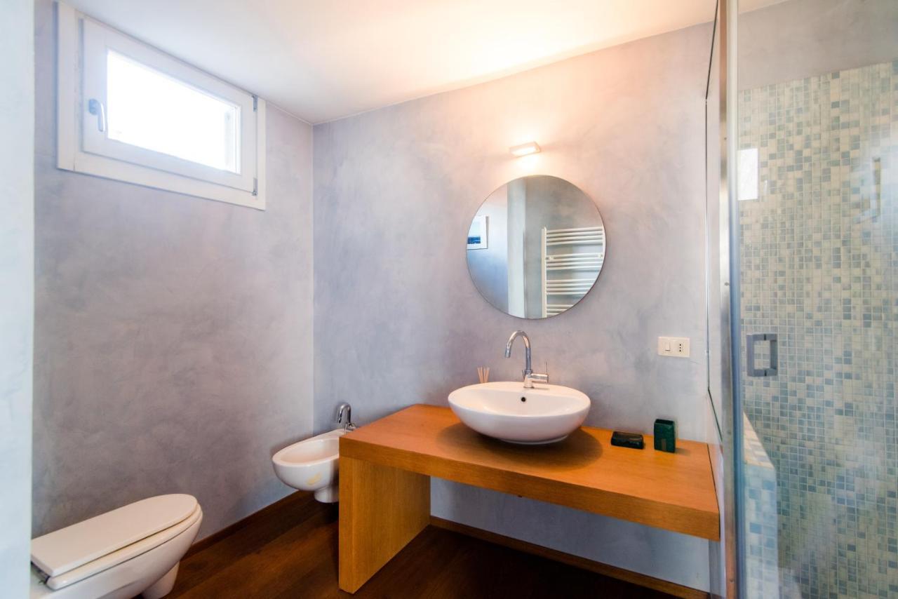 Ferienwohnung Antica Via Volta - The House Of Travelers Como Exterior foto