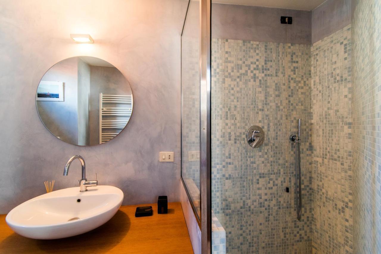 Ferienwohnung Antica Via Volta - The House Of Travelers Como Exterior foto