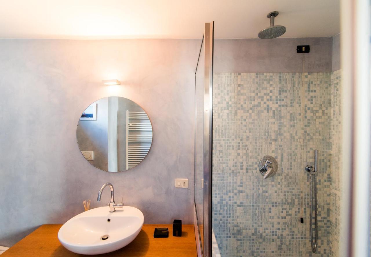 Ferienwohnung Antica Via Volta - The House Of Travelers Como Exterior foto