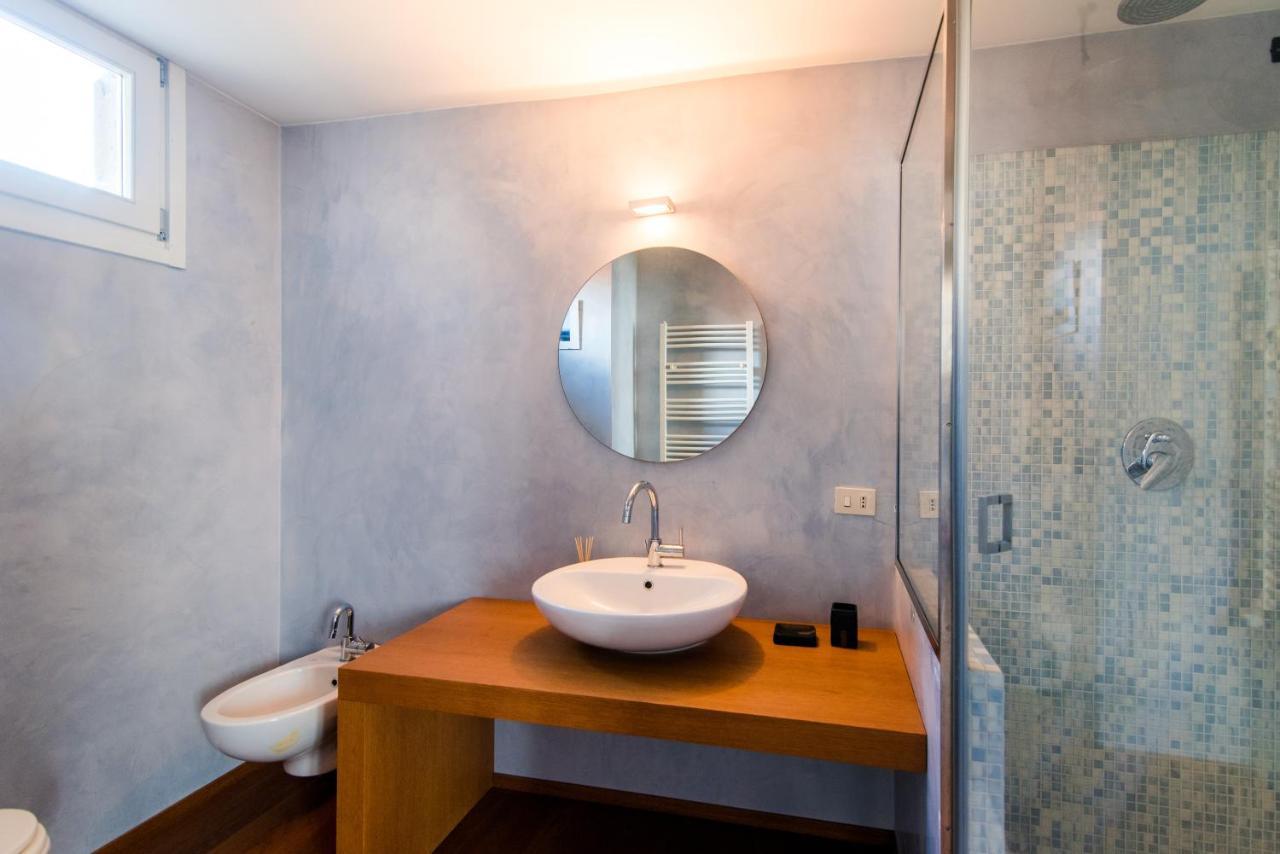 Ferienwohnung Antica Via Volta - The House Of Travelers Como Exterior foto