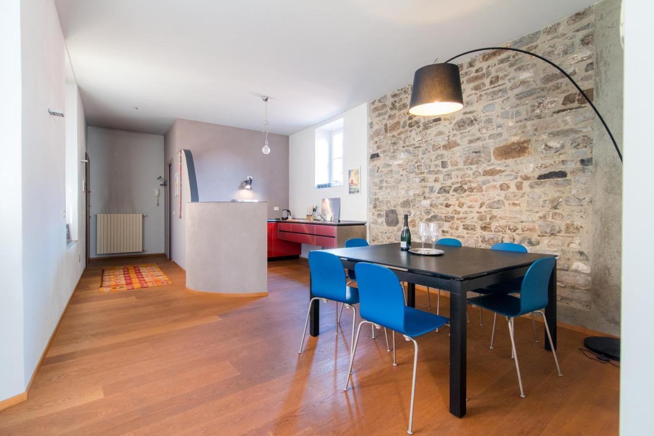 Ferienwohnung Antica Via Volta - The House Of Travelers Como Exterior foto