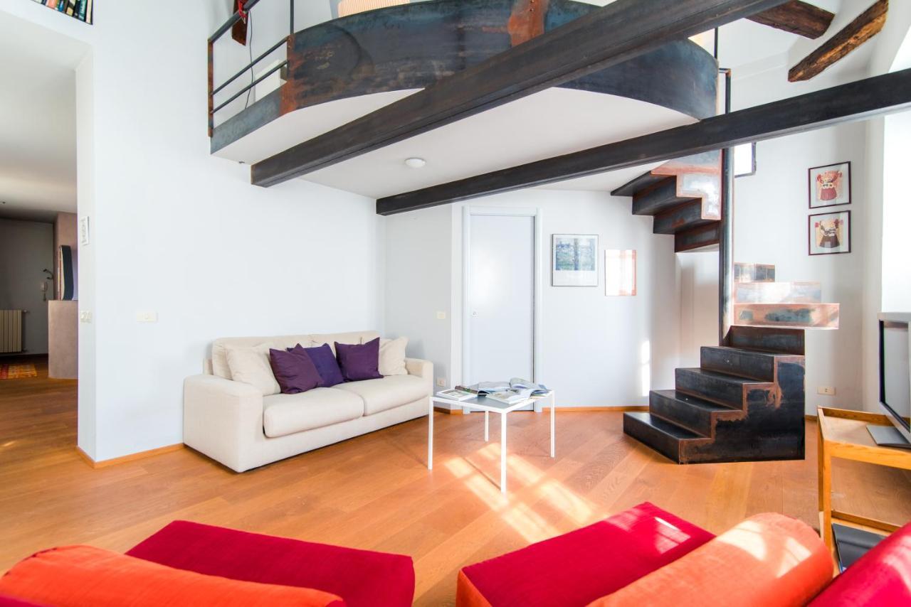 Ferienwohnung Antica Via Volta - The House Of Travelers Como Exterior foto