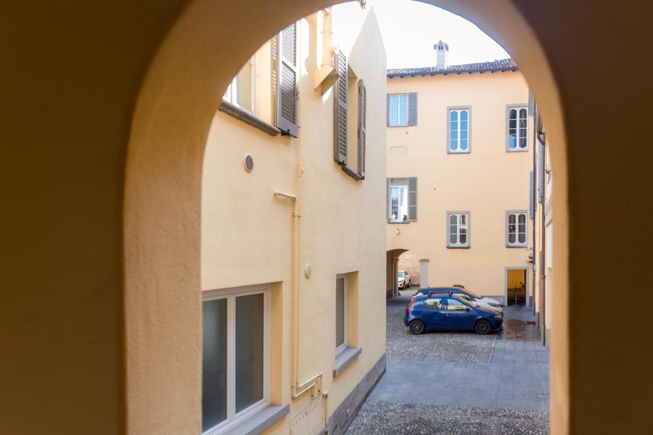Ferienwohnung Antica Via Volta - The House Of Travelers Como Exterior foto